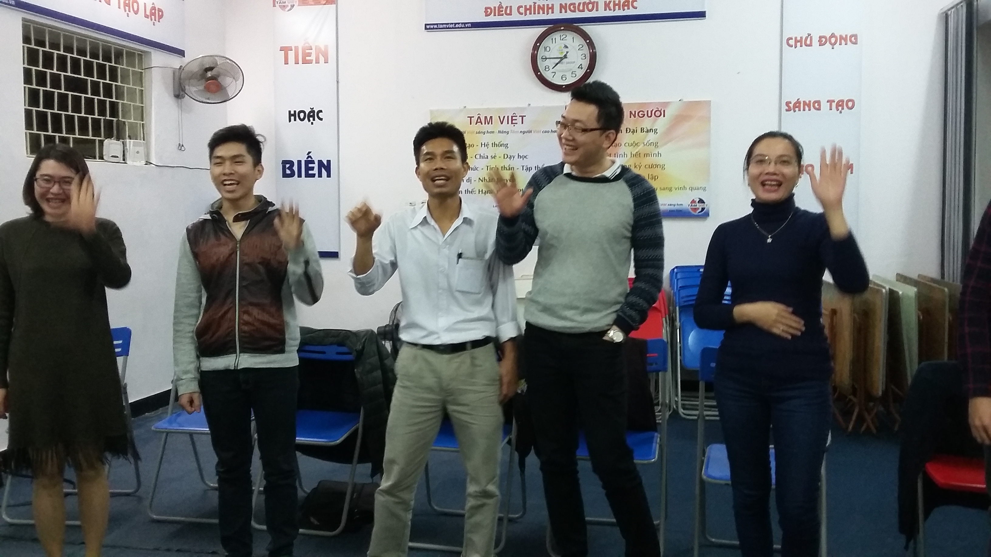 Khai giảng lớp Kỹ năng thuyết trình hiệu quả